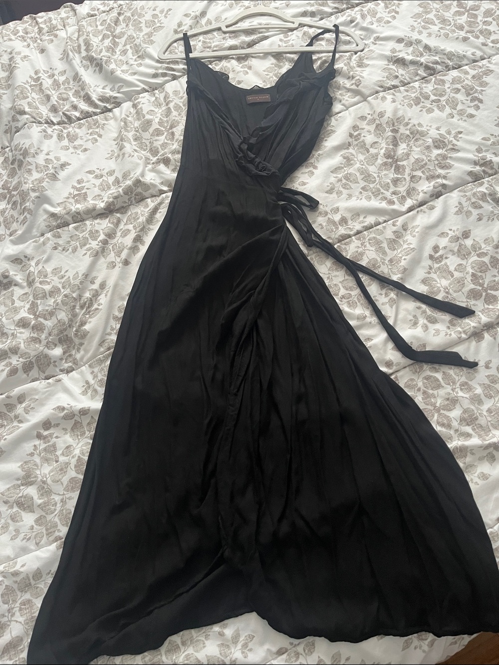 Black Wrap Maxi Dress with Tie Waist and Spaghetti Straps